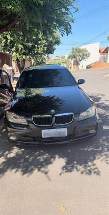 BMW 320i 2.0 16V GASOLINA 4P AUTOMÁTICO BMW 320i 2.0 16V GASOLINA 4P AUTOMÁTICO